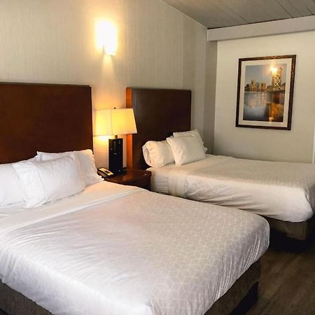 Super 8 By Wyndham San Jose Airport Motel Santa Clara Bagian luar foto